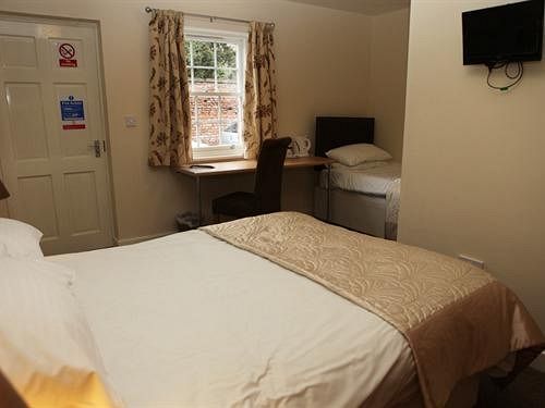 Готель The Downe Arms Snaith Екстер'єр фото